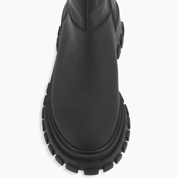 Schutz Juany Winter Black Rounded Toe Mid Calf Lug Sole Block Heel Boots 8.5 - Picture 5 of 10